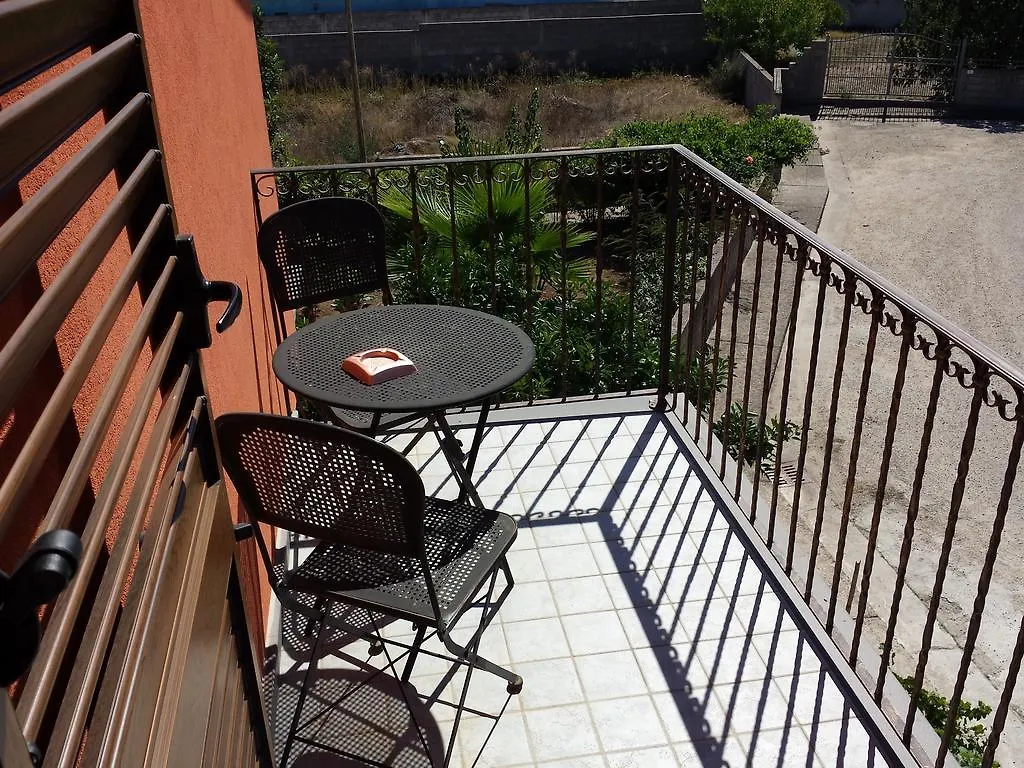 Ghilarza B&B Perdalonga לינה וארוחת בוקר